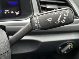 Volkswagen T-Roc MATCH TSI DSG 66