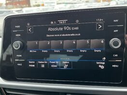 Volkswagen T-Roc MATCH TSI DSG 34