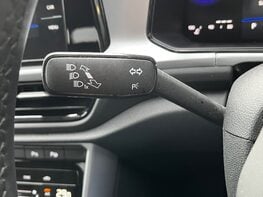 Volkswagen T-Roc MATCH TSI DSG 65