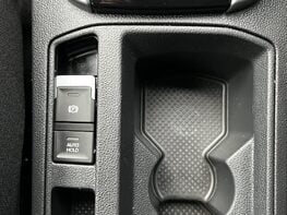 Volkswagen T-Roc MATCH TSI DSG 60