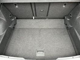 Volkswagen T-Roc MATCH TSI DSG 73