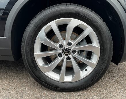 Volkswagen T-Roc MATCH TSI DSG 16
