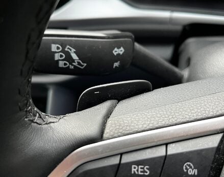 Volkswagen T-Roc MATCH TSI DSG 63