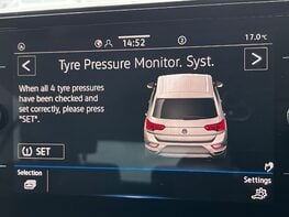 Volkswagen T-Roc MATCH TSI DSG 48