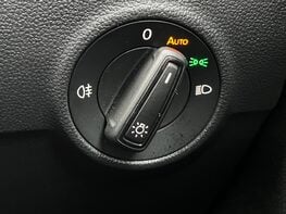 Volkswagen T-Roc MATCH TSI DSG 67