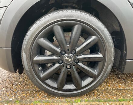 Mini Hatch COOPER 15