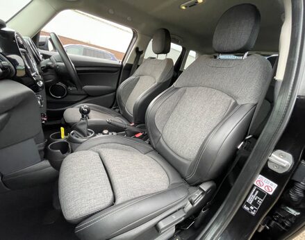 Mini Hatch COOPER 53