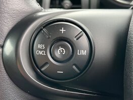 Mini Hatch COOPER 46