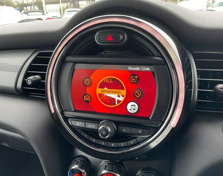 Mini Hatch COOPER 27