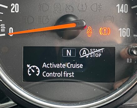 Mini Hatch COOPER 23