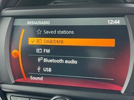 Mini Hatch COOPER 31