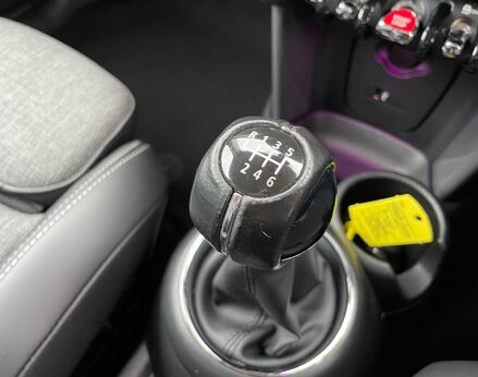 Mini Hatch COOPER 44