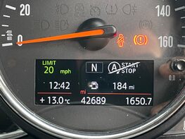 Mini Hatch COOPER 24