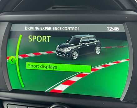 Mini Hatch COOPER 39