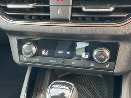 Skoda Kamiq SE L TSI DSG 59