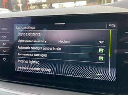 Skoda Kamiq SE L TSI DSG 52