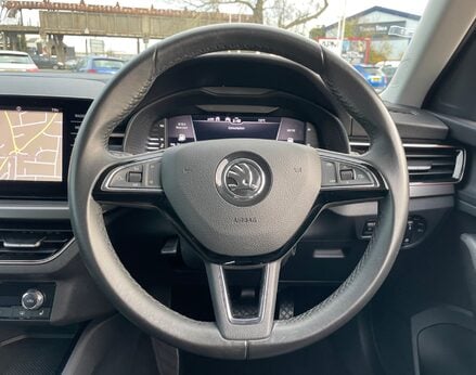 Skoda Kamiq SE L TSI DSG 19