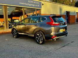 Honda CR-V I-VTEC SE 9