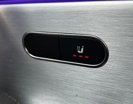 Mercedes-Benz CLA Class CLA 180 AMG LINE PREMIUM PLUS 64