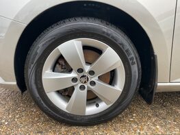 Skoda Fabia SE TSI DSG 16