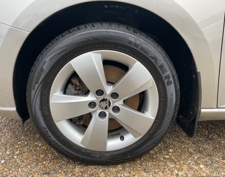 Skoda Fabia SE TSI DSG 16