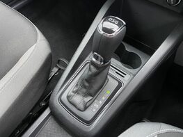 Skoda Fabia SE TSI DSG 38