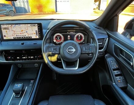 Nissan Qashqai DIG-T TEKNA DCT MHEV 19