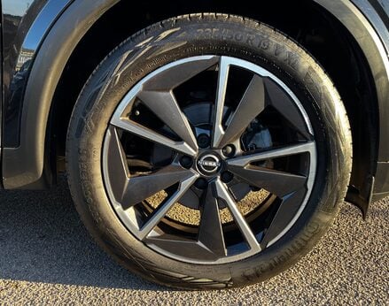 Nissan Qashqai DIG-T TEKNA DCT MHEV 16