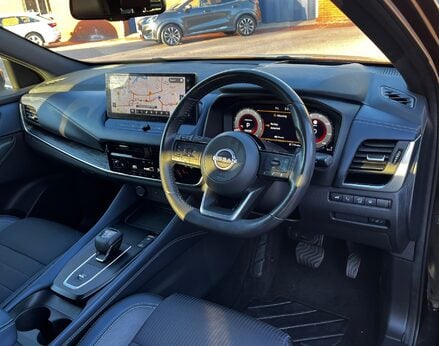 Nissan Qashqai DIG-T TEKNA DCT MHEV 18