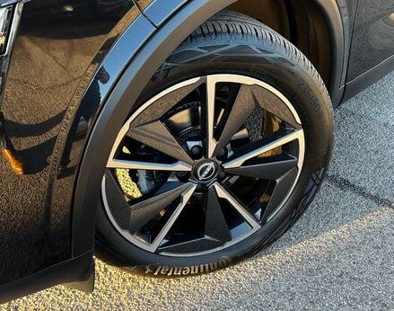 Nissan Qashqai DIG-T TEKNA DCT MHEV 3