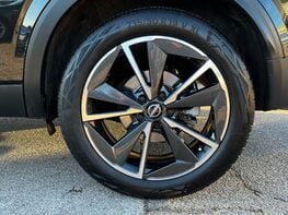 Nissan Qashqai DIG-T TEKNA DCT MHEV 14