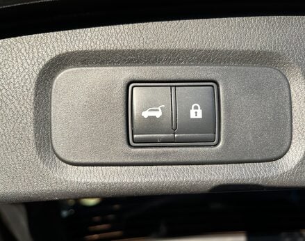 Nissan Qashqai DIG-T TEKNA DCT MHEV 69