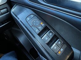 Nissan Qashqai DIG-T TEKNA DCT MHEV 59