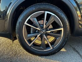 Nissan Qashqai DIG-T TEKNA DCT MHEV 13