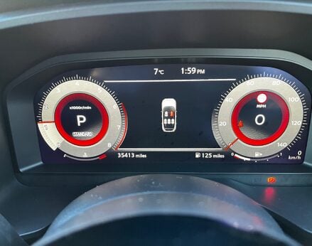 Nissan Qashqai DIG-T TEKNA DCT MHEV 27