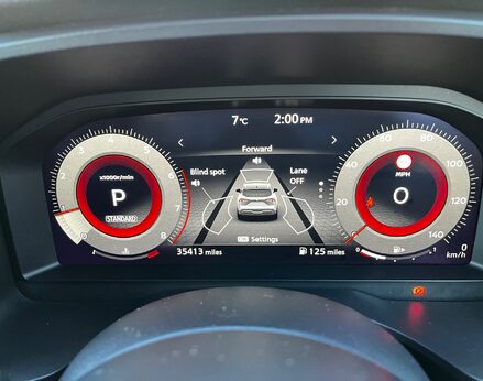 Nissan Qashqai DIG-T TEKNA DCT MHEV 21