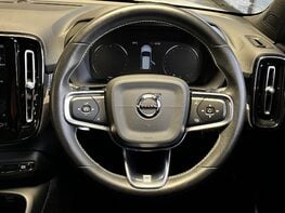 Volvo XC40 T4 R-DESIGN PRO 20