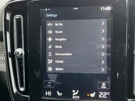 Volvo XC40 T4 R-DESIGN PRO 27