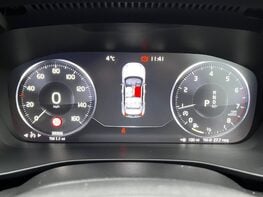 Volvo XC40 T4 R-DESIGN PRO 21