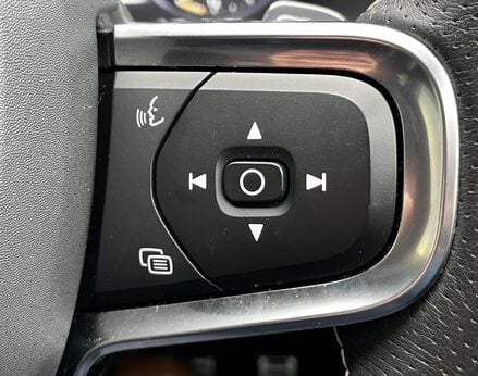 Volvo XC40 T4 R-DESIGN PRO 51