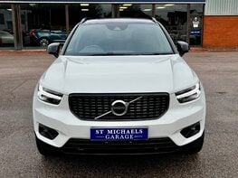 Volvo XC40 T4 R-DESIGN PRO 4