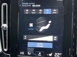 Volvo XC40 T4 R-DESIGN PRO 39