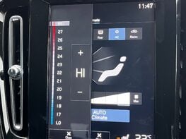 Volvo XC40 T4 R-DESIGN PRO 40