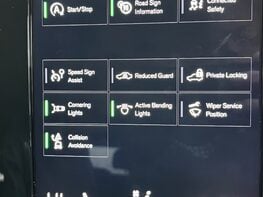 Volvo XC40 T4 R-DESIGN PRO 38