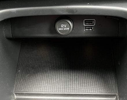 Volvo XC40 T4 R-DESIGN PRO 45