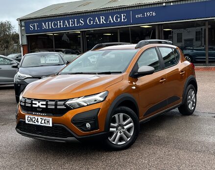 Dacia Sandero Stepway EXPRESSION TCE 1