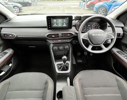 Dacia Sandero Stepway EXPRESSION TCE 2