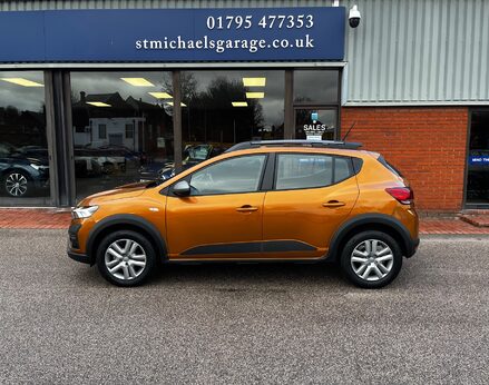Dacia Sandero Stepway EXPRESSION TCE 11