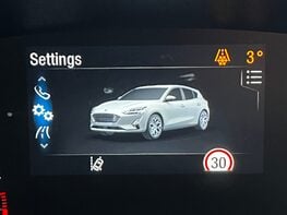 Ford Focus TITANIUM 26