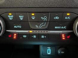 Ford Focus TITANIUM 46